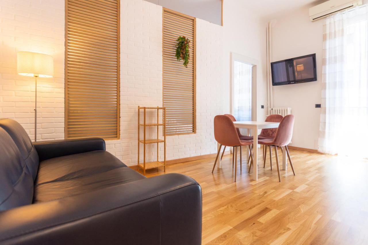 Italianflat - Solari Apartment Milaan Buitenkant foto